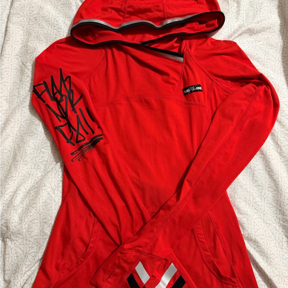 Flag Nor Fail Red and Black Graphic Top